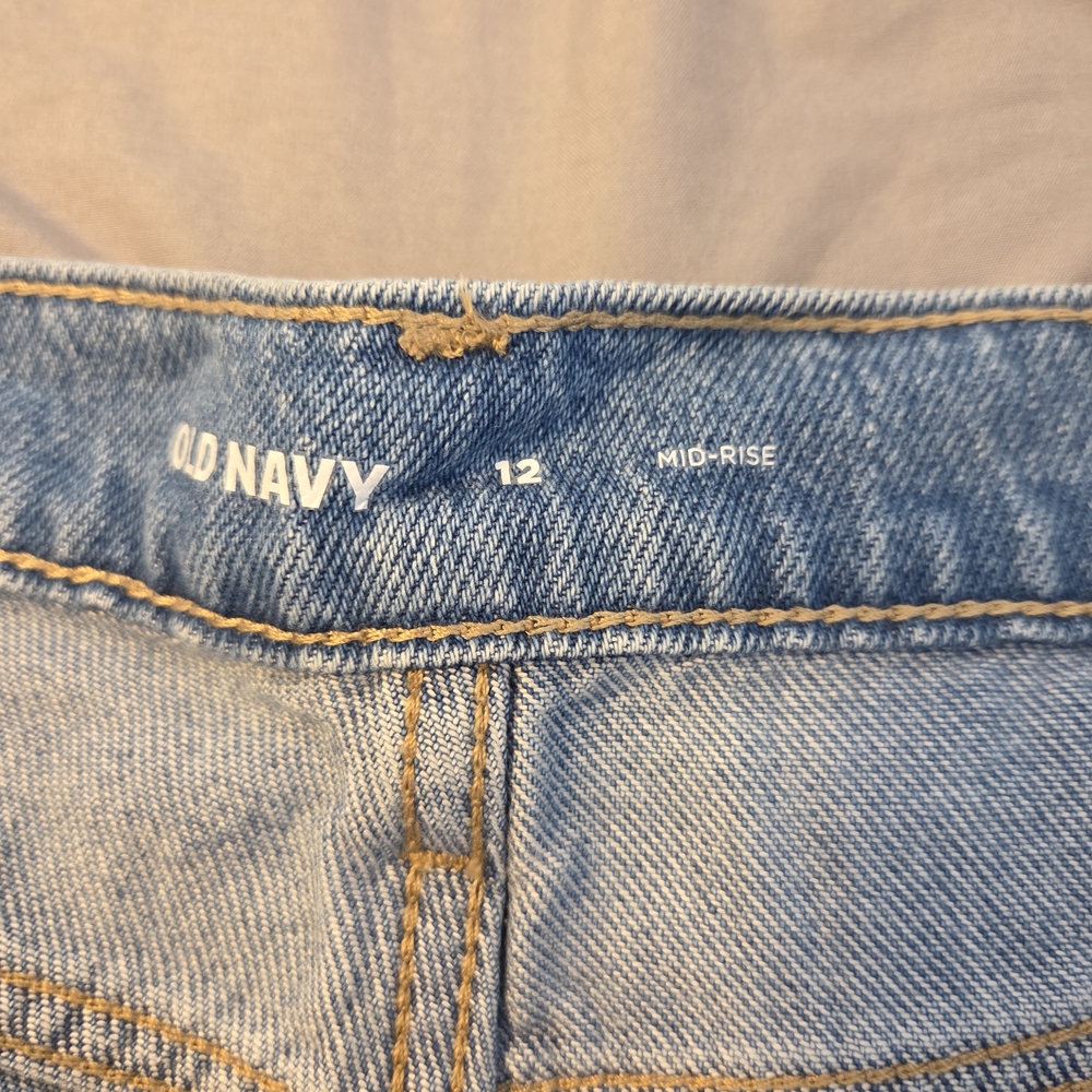 Old Navy Pink, Light Blue, Dark Blue & Black Denim Shorts Bundle - Picture 3 of 5